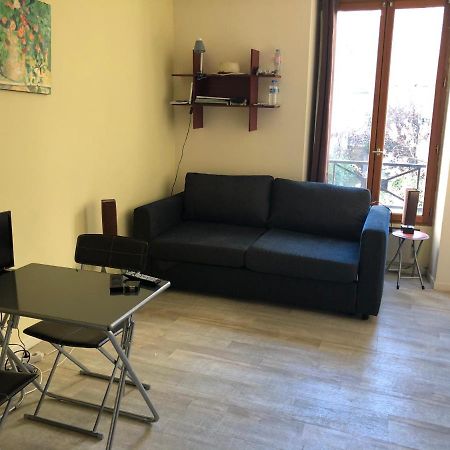 Apartament 23 Rue De La Chapelle Paryż Zewnętrze zdjęcie