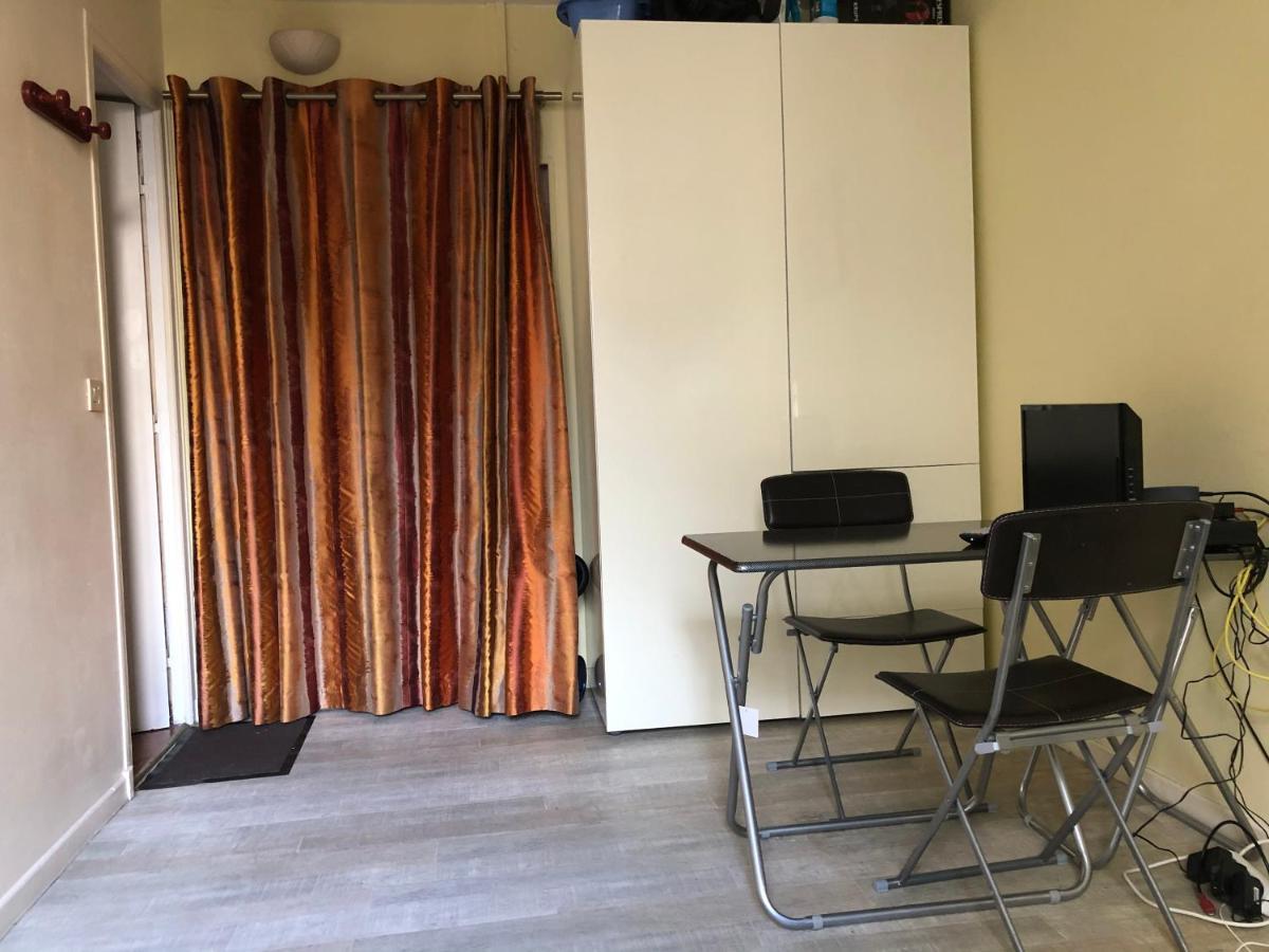 Apartament 23 Rue De La Chapelle Paryż Zewnętrze zdjęcie